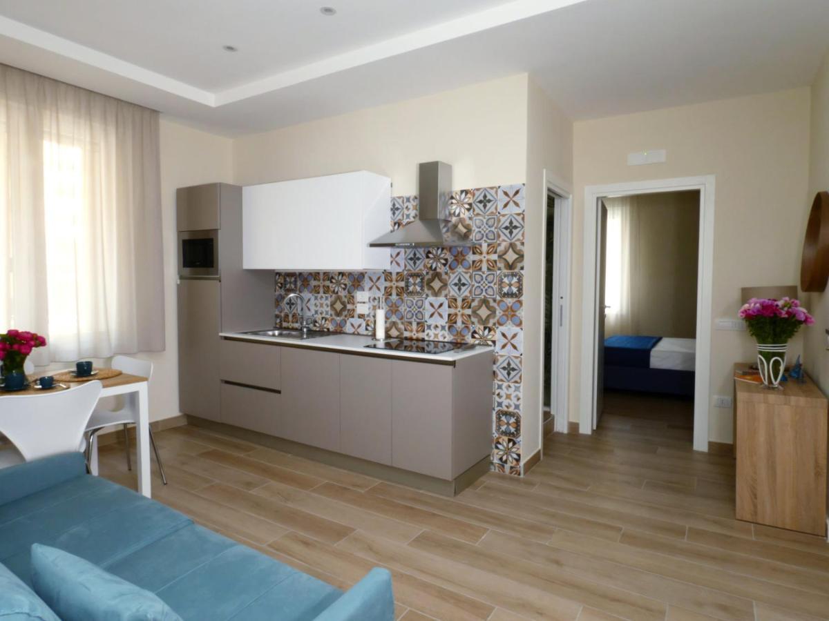 Salotto Vomero 7 Apartment *