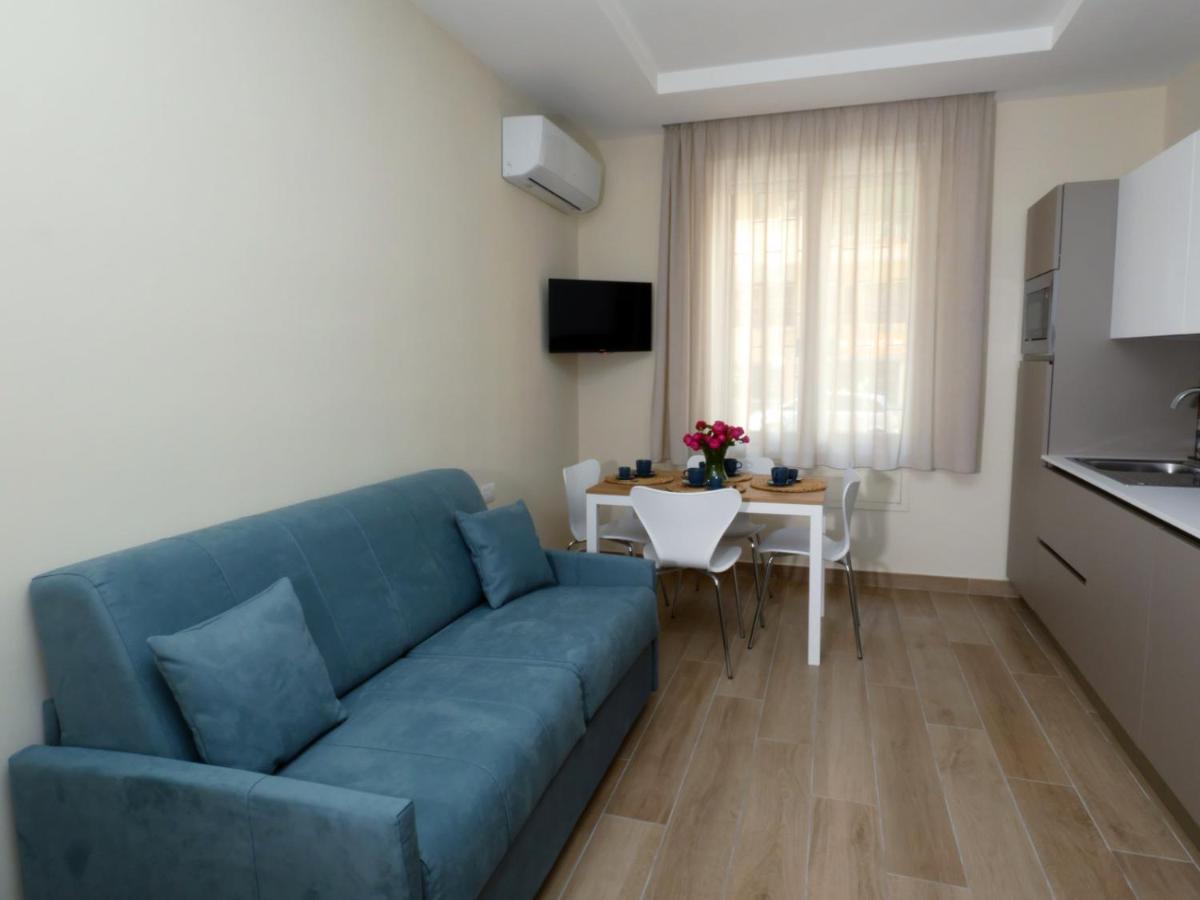 Apartment Salotto Vomero 7