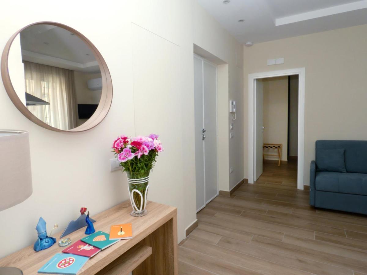 Salotto Vomero 7 Apartment *